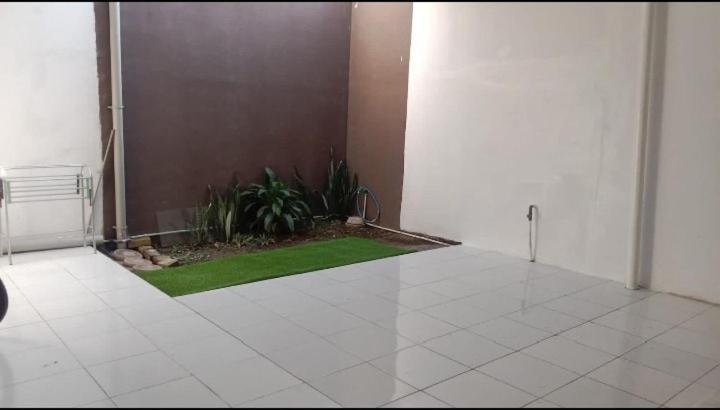 Palm Hills Cilegon Villa Exterior photo